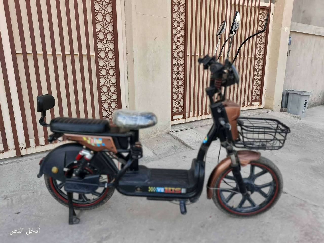 السلام عليكم ماطور شحن للبيع حجم HIS 20 خمس بطاريات كلشي مابيهم بس بينو مشكلة بل شحن  ويجي باربع سرع +دبلان إضافيان+مضلة السعر 430العنوان الموصل الكندي الثانية التواصل ***********
