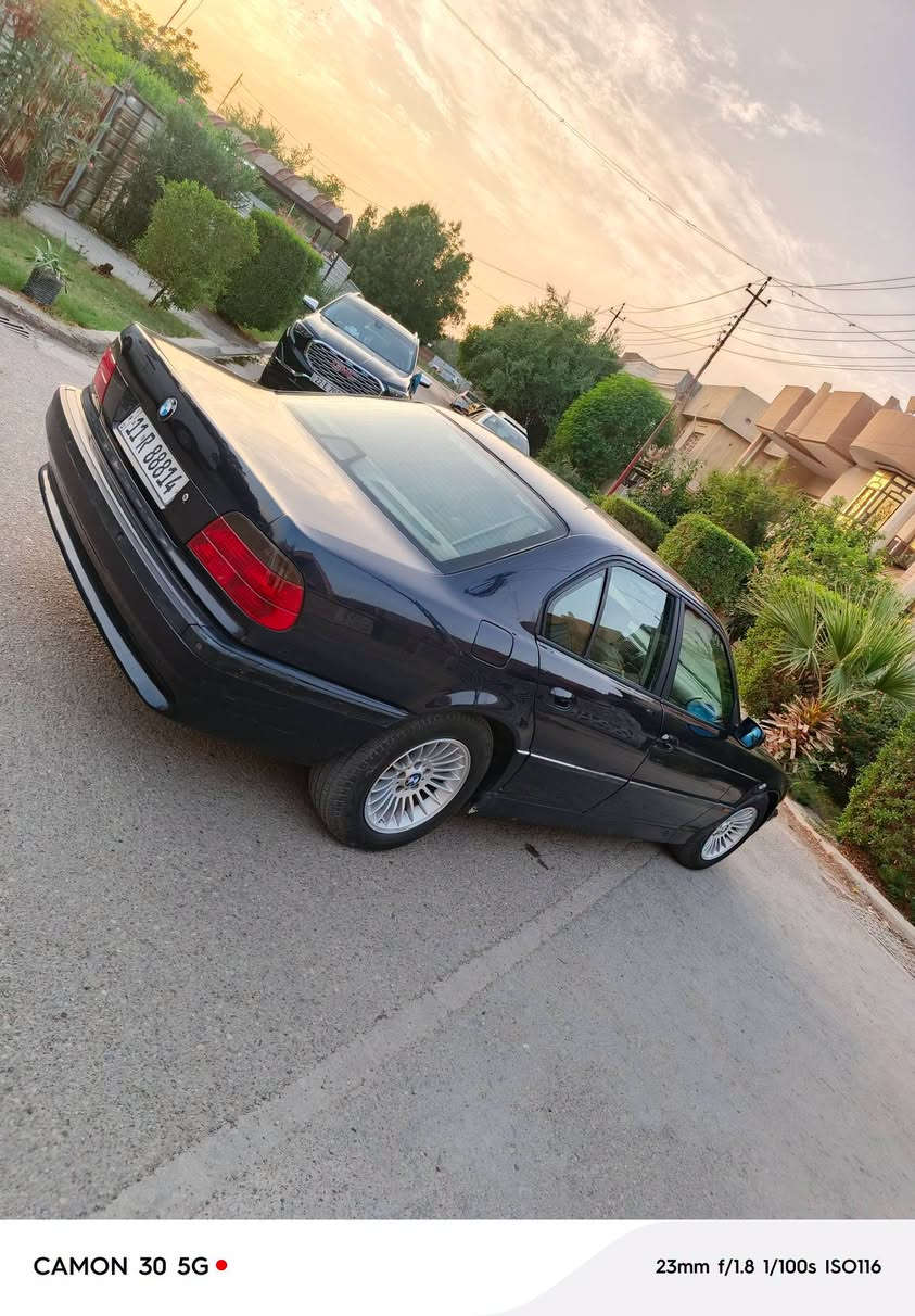 خفاش 730 • محرك V8 • موديل ١٩٩٥