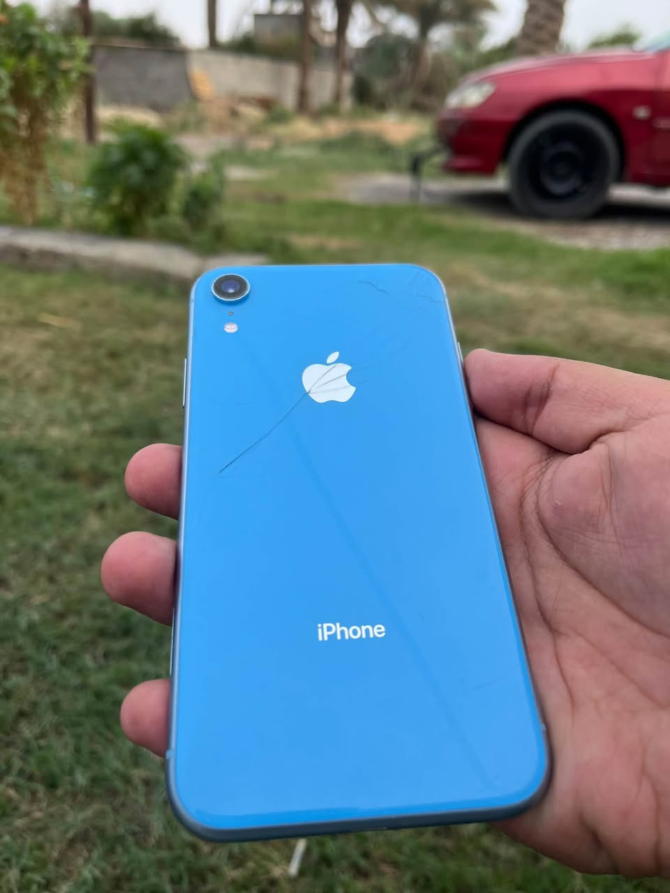 ايفون XR • ذاكرة ١٢٨ • بطارية ١٠٠