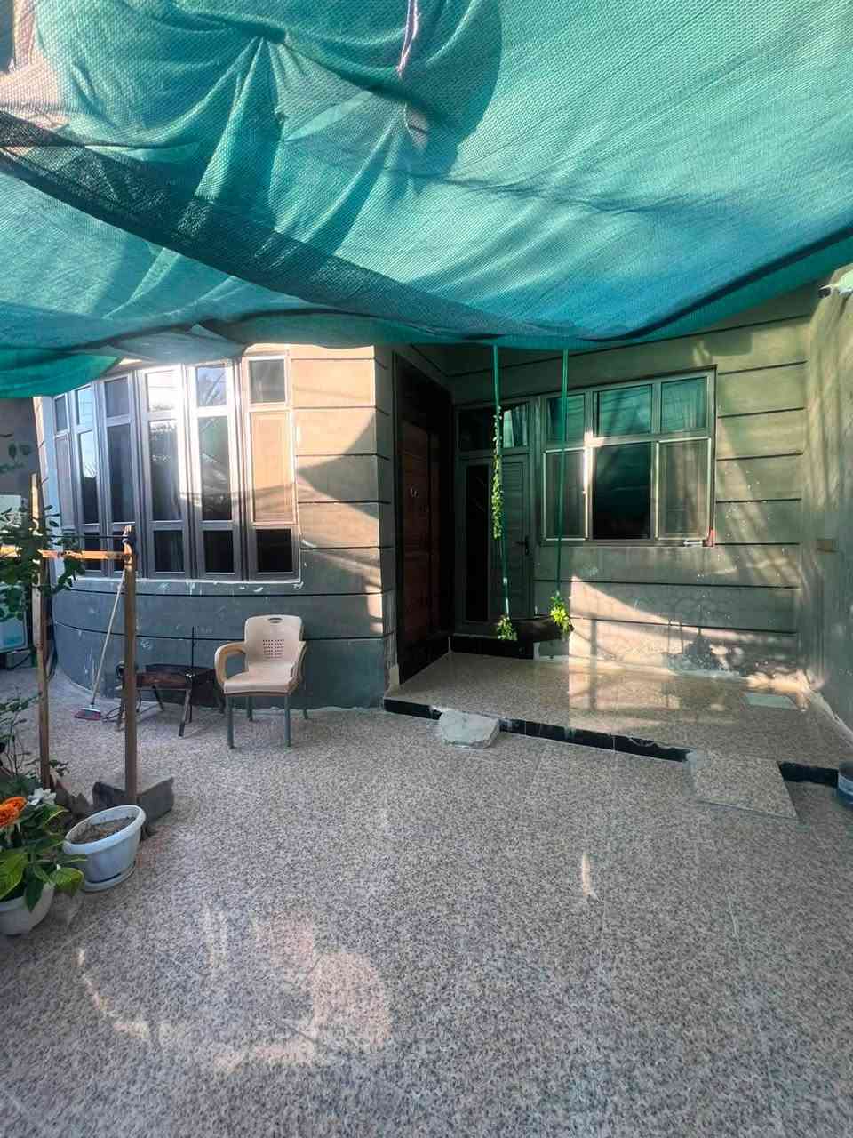 🏠 دار للبيع – موقع مميز وبناء حديث
المساحة: 150 متر مربع
الموقع: دور الزراعة – الرابعة (قرب المدخل )

📞 للاستفسار والتواصل:
 رقم الهاتف: ***********
