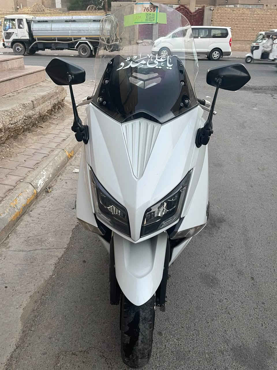 السلام عليكم تيماكس ٢٠١٧جديده طالعه من كشي وكلاشي ماشيه  عداد المسافه ٢٤ يدات رياضي جامه رياضيه صالنصه رياضي اي ستفسار على الرقم ماموجود على الفيس ***********

نص مكتوب في الصور:
- 2/2 ОБЩАЯ ОЦЕНКА: 3 Оценка двигателя: B Оценка электроники: O Оценка рамы: B Внешний вид: C Передняя часть: B Задняя часть: O Стартовая цена (?) 550 000 ¥ 762 692 P Конечная цена (?) 632 000 ¥ 816 498 P Статус: Продан