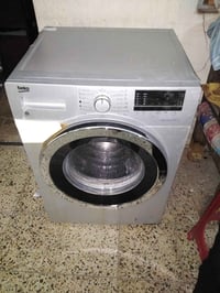 غساله اتوماتيك للبيع السعر ٣٠٠ بيها مجال ٠٧٧١١١٩٣٨٢٥ المكان بغداد الكا...