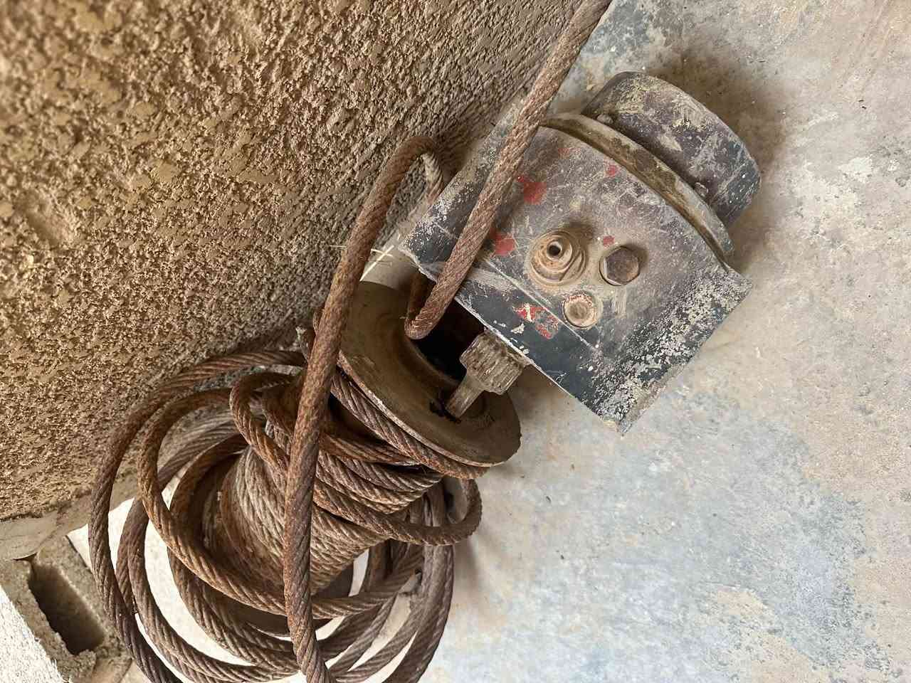 السلام عليكم ونج سحب 8طن هيدروليك مكان الونج تكريت ***********
