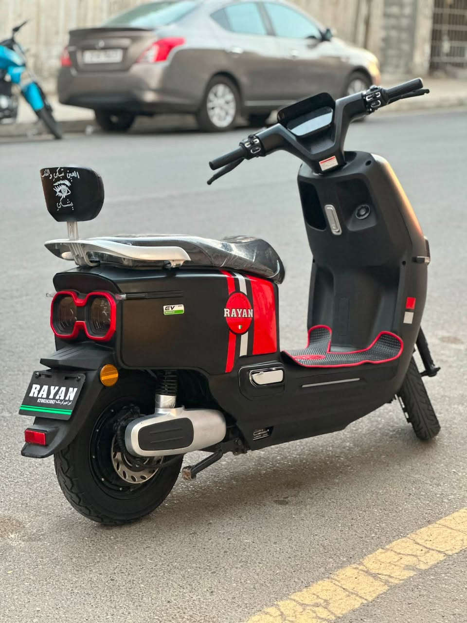 ريان ابو عيون للبيع 🔥
سته باتري مسطرة 23 امبير 
ملف 1200 نحاس حقيقي 
نضافه فولل كدام العين 
استخدام شهرين 
اللون الاسود المرغوب 
السعر 850 
***********
