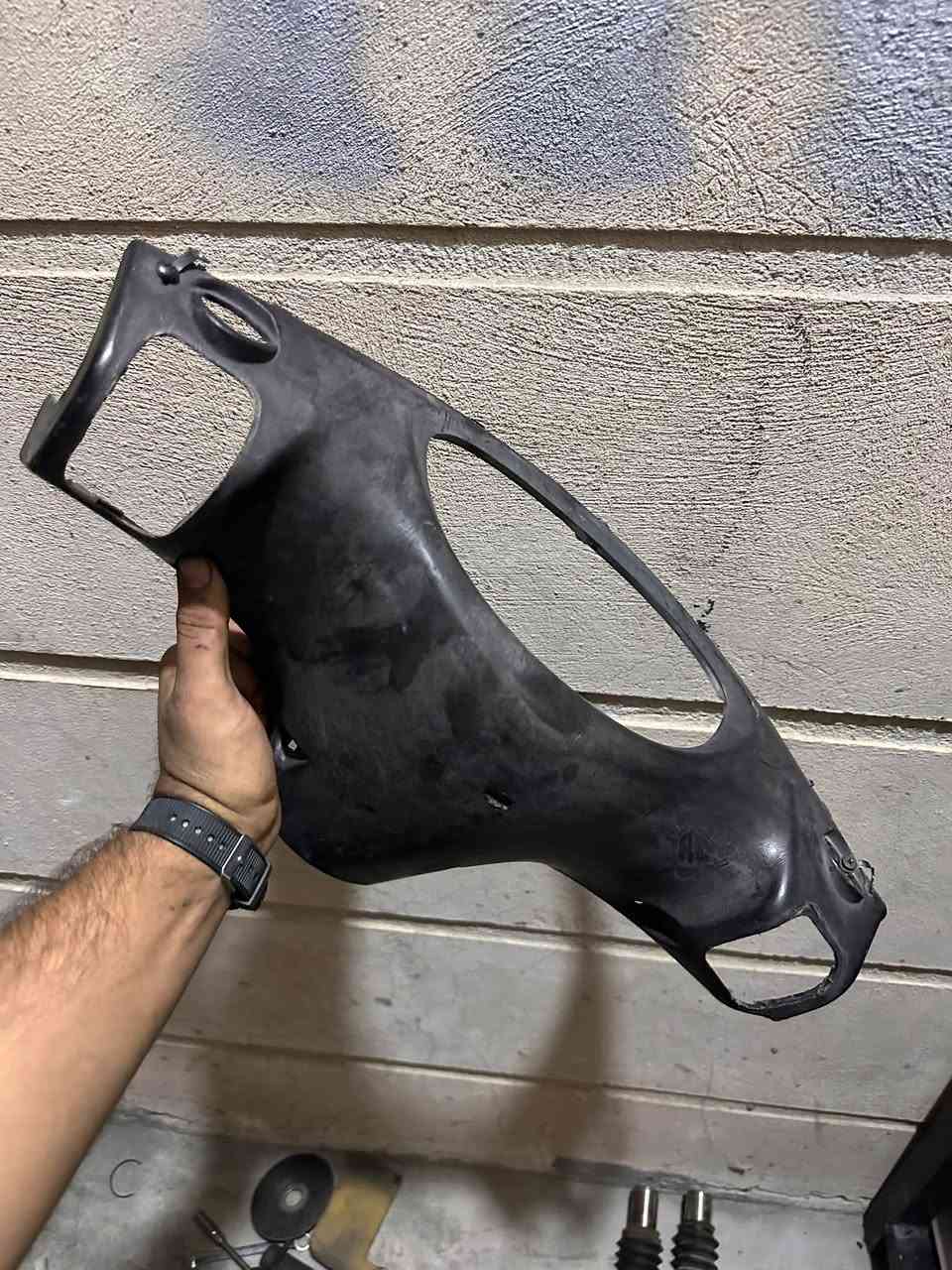 ️
🏍️ أغراض بريز نوزل & كابريتر ***********

* مكينة بريز: لا صوت ولا دخان، بيها ونة إكسل — سعر 90

* مكينة: بيها إكسل، لا دخان ولا صوت — سعر 50

* كابريتر بلادية، على فحص — سعر 50

* نوزل تفصيخ — سعر 10

* قاعدة فيتبم وطوافة كاملة — سعر 50

* تانكي وطوافة — سعر 25

* تانكي نوزل — سعر 25

* ضفيرة نوزل — سعر 35

* ضفيرة كابريتر — سعر 25

* عقل نوزل — سعر 35

* عقل كابريتر — سعر 20

* شوته — سعر 20

* استيرن مع حساس — سعر 15

* كفرات مختمة، نظافتهن 50٪ — سعر 30

* جويتر تفصيخ، على ضمان — سعر 40

* كلجات على فحص، زوج — سعر 50

* شاصي — سعر 35

* ماشه — سعر 10

* دبل أمامي — سعر 25

* دبل خلفي — سعر 10

* فج بريك — سعر 15

* صالنصه — سعر 25

* صالنصه حساس — سعر 20

* بك لايت — سعر 25

* مازدة أمامية — سعر 15

* أشاير — سعر 15

* كويل — سعر 10

* سوادات، 3 قطع — سعر 25

* مجمع أشاير، زوج — سعر 10

* تاير ويل أمامي — سعر 20

* تاير ويل خلفي — سعر 20

* ويل فقط دسك — سعر 10

* استان تعليك — سعر 25

* كشن وحاضن — سعر 30

* ذيل — سعر 10

* قبق هندر — سعر 20

* عداد سرعة نوزل — سعر 30

* عداد سرعة كابريتر — سعر 15

* واير سكليتر خطين، بلاديات — سعر 10

* واير سكليتر خط، بلاديات — سعر 5

* قفل جنطة واير، بلاديات — سعر 15

* وايرات بريكات — سعر 5
