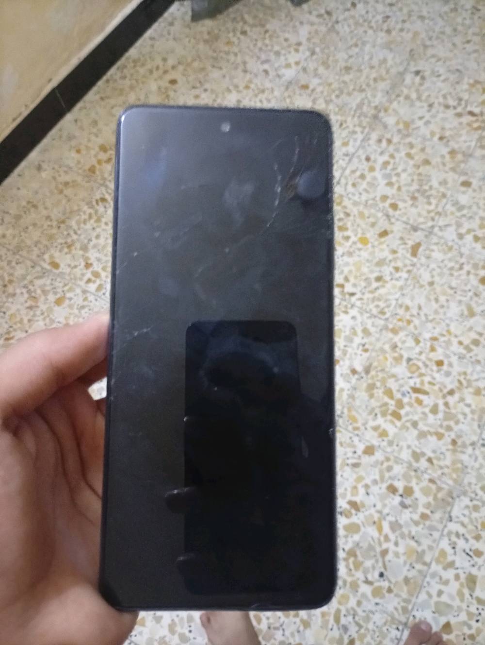 جهاز Infinix Note 10 Pro السعر 250 الف جهاز نضيف فقط فطر في الشاشة الرقم واتساب فقط ***********
