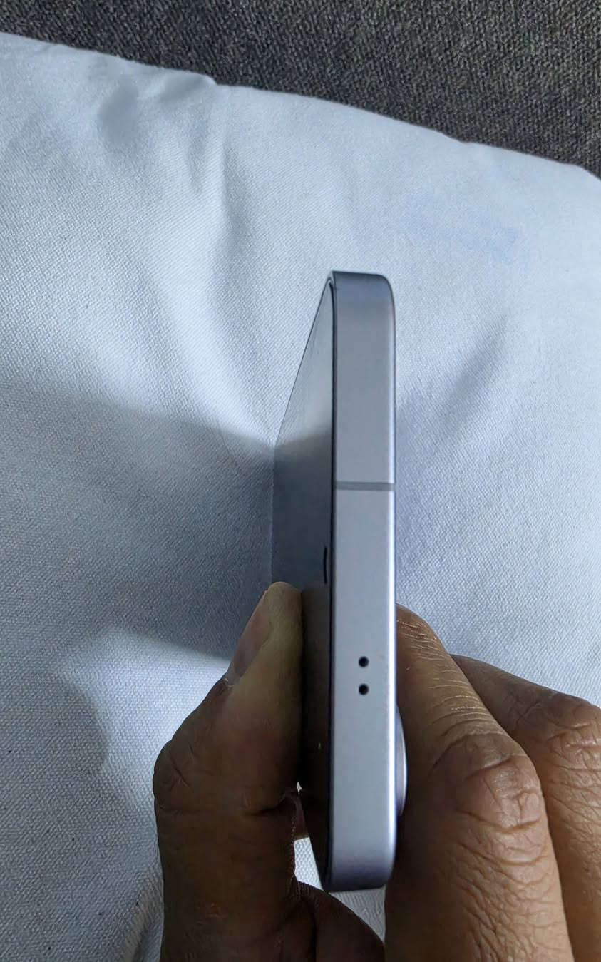 السلام عليكم
سامسونغ galaxy S25 FE مستخدم اقل السنة كلش نظيف لا شخط ولا خدش ولا داخل صيانة، لون ازرك ذاكره ٢٥٦ غراضة كاملة وانطي ويا كفرات بلاش، رايدة ب٦٥٠ الف وبي مجال بسيط.
***********
