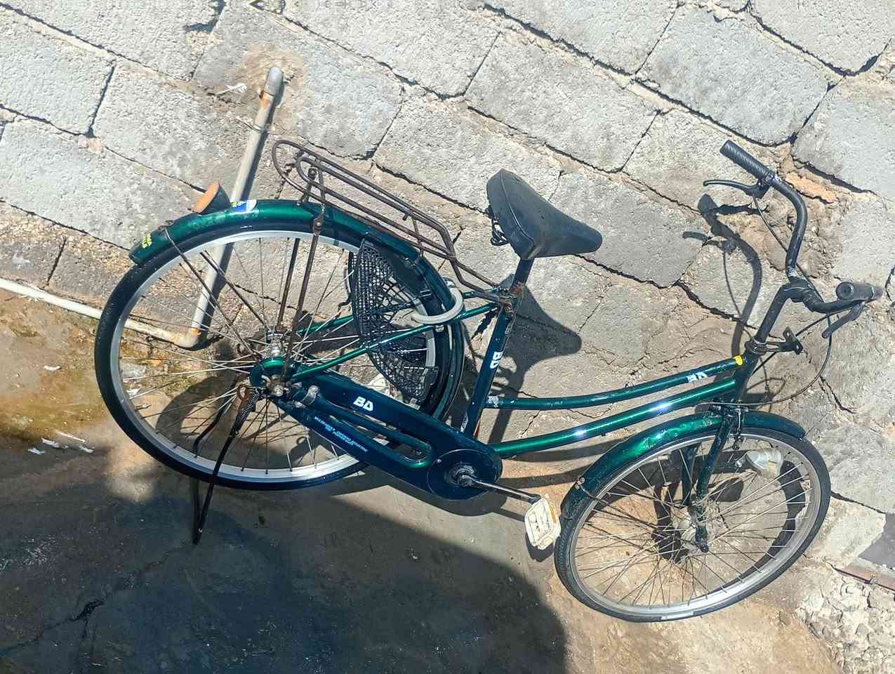 باسكل جديد البيع مكان كربلاء مستعمل قليل  سعر 80 وبيه مجال قليل ***********حساس مالته شغال
