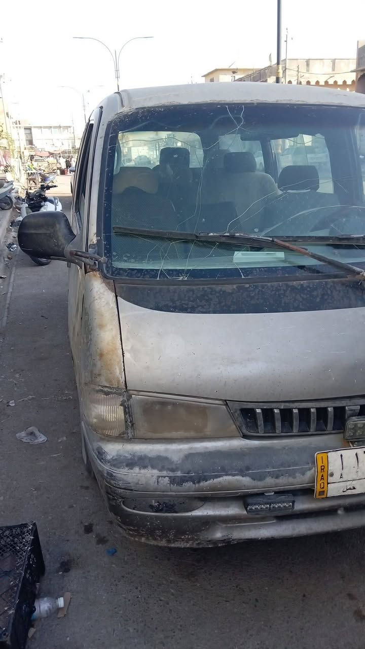 سلام عليكم سياره بريجوه مديل الفينيه سياره مكينه كير اكسن مكفولت بس لكشر شوفت لعين باقيه تفصيل عله رقم***********
