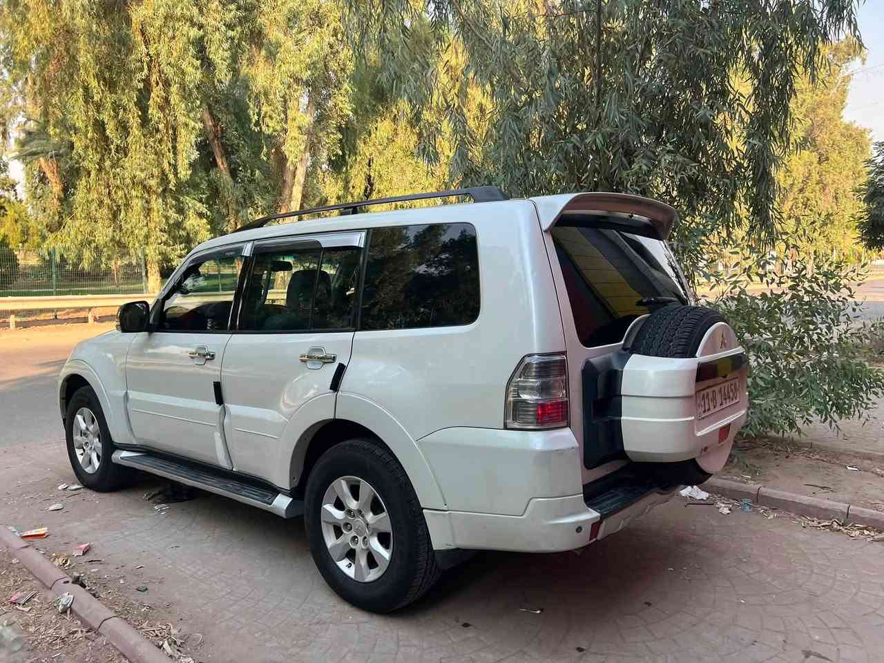 سلام عليكم 
من رخصت الادمن 
المحترم باجيرو حبتور 
للبيع مديل ١٠ سيارة 
فول واحد على واحد 
كير مكينه صدر تخم 
تاير جديد تبريد جاهزه من 
كلشي بيها صبغ كد شبر بل 
بنيد ماشيه ٢٠٠ هزه جديده 
تحويل مباشر مكان سياره 
بغداد شعب السعر 115
***********

