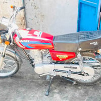 نامي • ١٢٥ • بدون أوراق