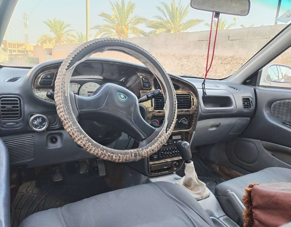 بروتون للبيع موديل ٢٠٠٢ مشروع وطني  رقم بغداد بأسمي كير ومكينه شرط فول  كير عادي  طخم تاير جديد باتري جديد داخل السيار  جديد مثل ما موضح بالصور السياره بدون قطرة صبغ. 
السعر 42$ / المكان الانبار: قضاء حديثة 
الاتصال  ***********
