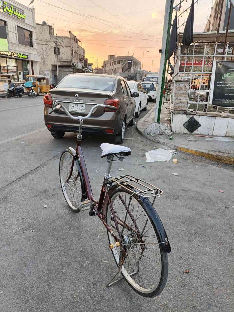 للبيع بايسكل بناتي حجم 26 ماركه برجستون تايرات جدد بريك جديد فقط عوزه سيم السعر 45 وبي مجال مكاني الكماليه شارع الجامع رقمي ***********
