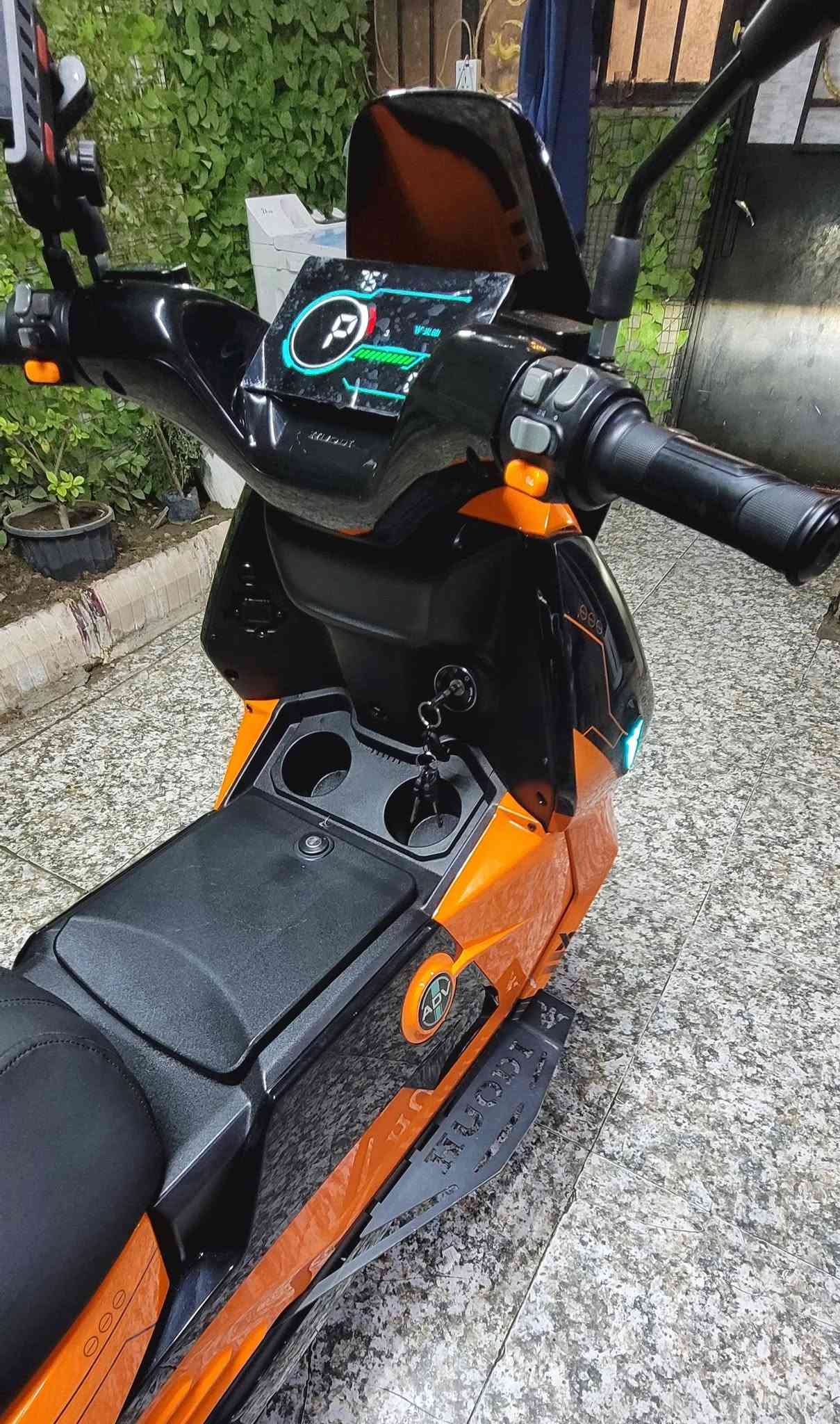 X.MAX • تمشي ٧٠كم • بطاريات كرافين ٦