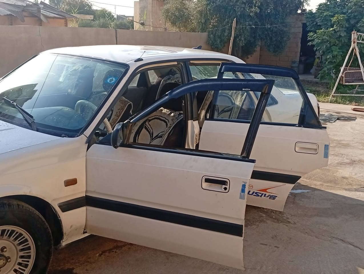 بۆ فرۆشتن مۆدیڵ 1994رەقم کەرکوک باناوی خۆمانۆتا وەرقی بزینی هەیە سعر 36 ماجال شوێن داقوق  رەقم موبایل ***********
