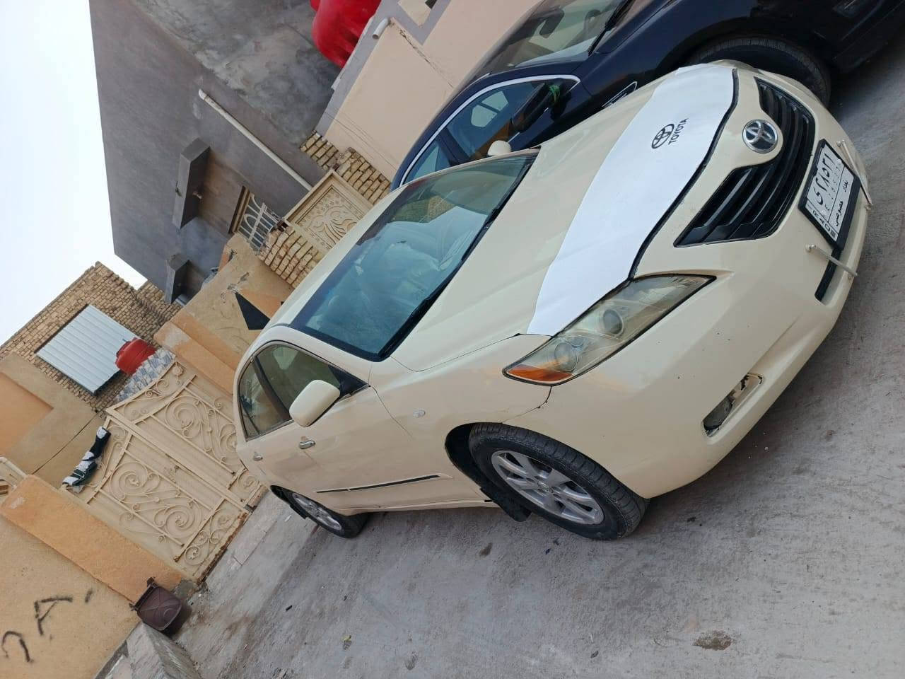 كامري سبعه للبيع تكسي دبي مصبوغه عام للبيع رقم بغداد ضررها الجاملغ الخلفي فقط السعر ٧٠ ورقه ومجال موجود ت ***********. علما هي الآن خصوصي بغداد
