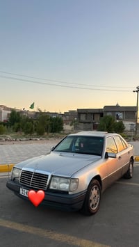 سيارة مارسدس دب للبيع موديل 92 رقم بغداد تحويل ثاني يوم مكينة ڤيڤتي 30...