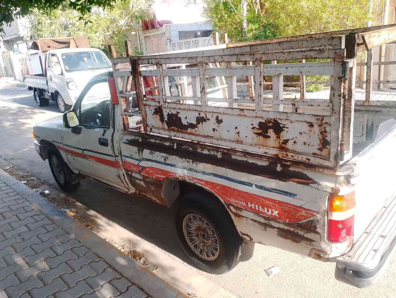 بيكم موديل 90 رقم ديالى سياره كامله من الهزه سنويه جديده لغايه 31 سياره مكانهه ديالى بعقوبة تحويل مباشر ثاني يوم السعر 42  ورقه وبيهه مجال لاتصال على الرقم ***********
