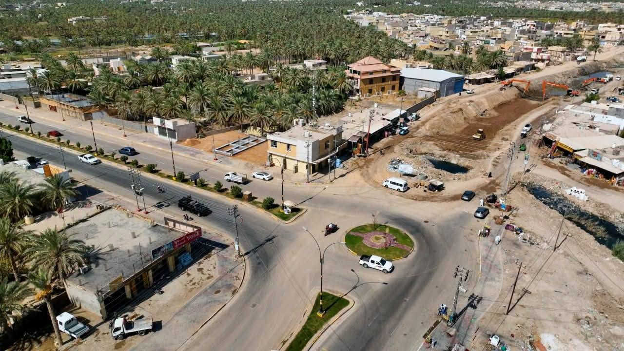 قطعة ارض في كربلاء  للبيع المساحه 100 متر
الواجهة 6 متر
جنس العقار طابو زراعي سند ٢٥
 اقرار محكمه مع صاحب الارض  ومشمولة بالتطويب 
الموقع من عمود ١٢ حي العباس نهاية شارع السيدة نرجس   البزل الي جاي يغلفونه حاليا الي يربط شارع السيده نرجس وشارع القاضي 
نهاية الفرع عرض الشارع ٧ متر
🔹️ اتحمل تكاليف  اجور المساح والحدل والسبيس وترتيب القطعة وكافة التكاليف جميعاً 

تبعد عن الولاية 2 كيلو متر تقريبا  المنطقه سكنية مخدومة بالكامل
السعر 49 مليون وبي مجال بسيط للشراي الجاد 
 مستقبل واعد عند اكمال تغليف البزل تصعد اسعارهن خلال سنه الى سنتين 
سبب البيع بحاجة لاموال لمشروع آخر 
للتواصل :***********
