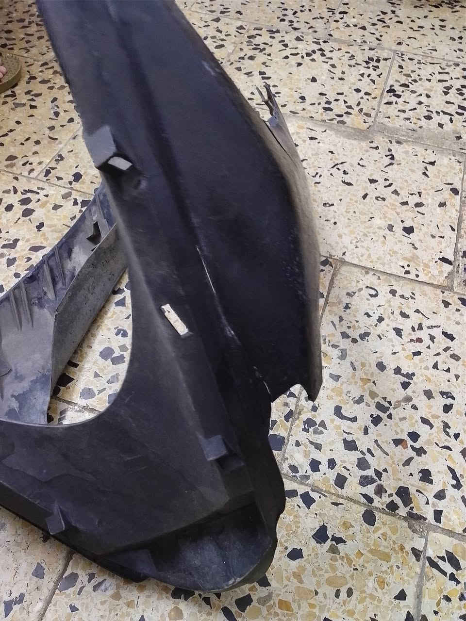 سلام عليكم 
غراض بريز تفصيخ 
مازده 
كفرات بلادي مختمه 
اشاير 
لحيه بيها كسر خفيف 
مكاني اعظميه 
رقمي ***********
