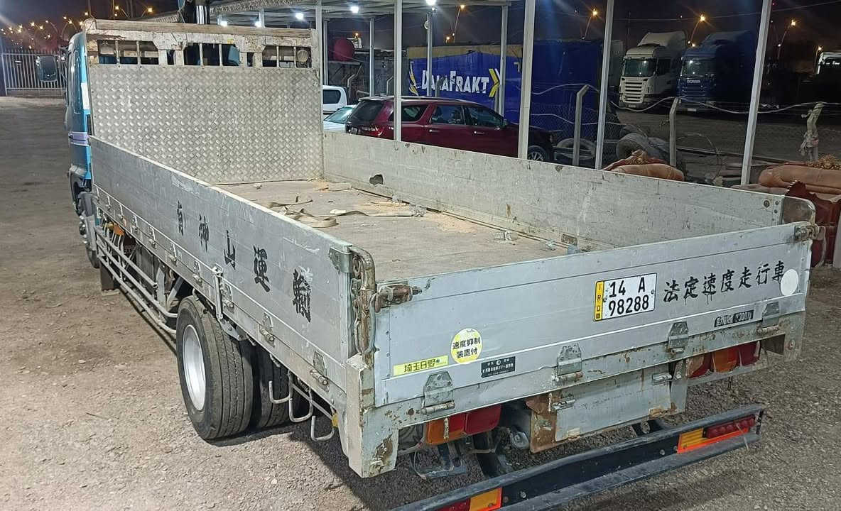 سلام عليكم شيطان البيع فحل مكينه 80رقم بصره رقم الهاتف ***********
