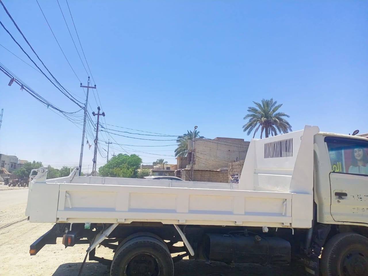 دوج للبيع رقم ديالى دولي سنويه بسمي السعر ٧٥ بيه مجال ***********
