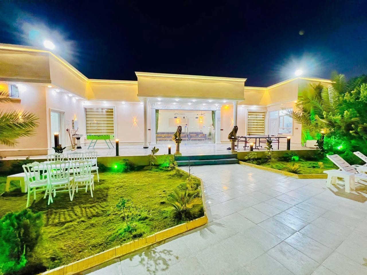 مزرعة بندقة الترفيهية في بلد 🌱
مساحتها 1دونم 🗺️
تحتوي المزرعة على 
اشجار التفاح 🍏والمشمش 🍑وفواكه اخرى 
البيت يحتوي على غرفتين مؤثثة بلكامل  وصالة مكيفة 🏡
مطبخ وصحيات خارجية 
طول المسبح 11 وعرض 7🌊 
تحتوي على حديقة كبيرة  🏖️
تحوي على شوايات سمك وتنور طين مع مناقل لشوي كافة 🌚
حمام خارجي وداخلي 🛁
الكهرباء 24 ساعة اوتو  طول الحجز ⚡️
انترنيت 4g قوي جدا 
كراج سيارات 🚘 
العاب اطفال 👶 
استراحة مريحة وجميلة لدينا 
العاب فيشة ومنضدة 
موثقة في تطبيق اجرلي 
————————
الموقع: صلاح الدين - قضاء بلد 
للحجز والاستفسار  مراسله واتساب  :من خلال الروابط https://wa.me/+9647512781533
    

        
اول الاتصال على الرقم ***********
