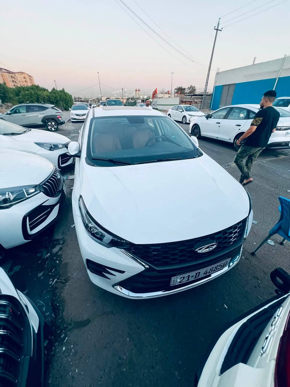 السلام عليكم شيري اريزو 6 2024 فول مواصفات كرسي كهرباء تشغيل عن بعد 4 كامرات محيطيه حساسات رادارات مري شفط اشاير بل مري فول مواصفات محرك 1500 تيربو فتحت سقف سياره فول رقم سلمانيه بعدها بسم الشركه عداد المسافه 800 زيرو السياره مكان بغداد البياع *********** السعر 120 وبيها مجال بسط اتصل وتدالل غير متواجد ع فيس
