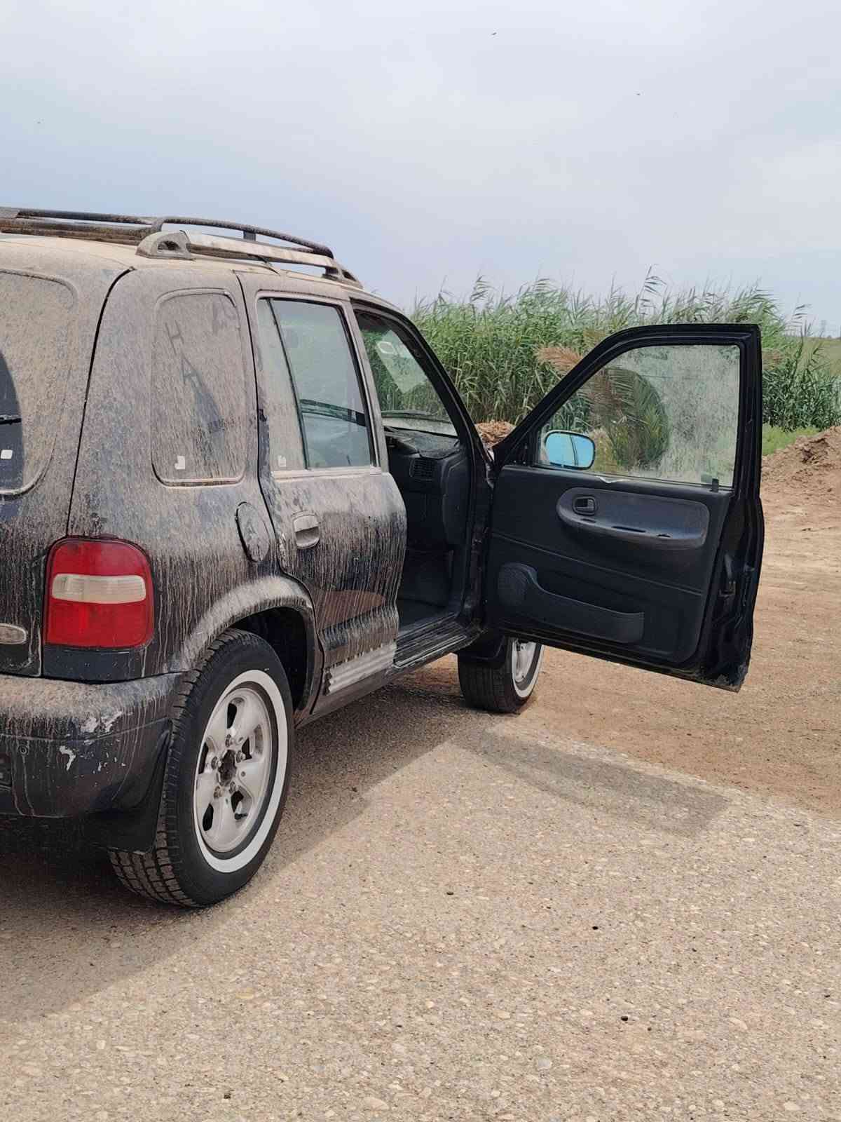 ام عليكم سياره سبورتج قديم للبيع موديل 1993 رقم بغداد نكليزي تحويل مباشر كهربائيات كله شغاله تبريد مايشتغل عاطل كير عادي مكاني محافظة واسط قضاء العزيزيه قرب مطعم عبدالله السياحي السعر 31 وبيه مجال ***********
