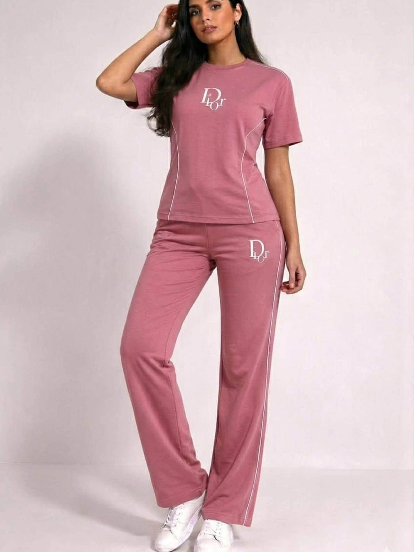 سعر الدرزن ٩٥
القياس M.L.XL.2XL
توصيل جميع محافظات العراق ٥
للحجز والاستفسار مراسلة الصفحة 
***********
