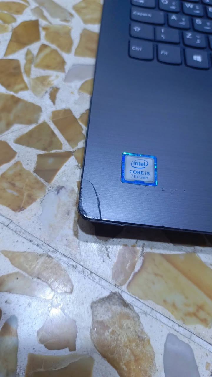 سلام عليكم للبيع لابتوب لينوفو الجيل السابع
معالج core 5i 7th Gen
RAM 8
ذاكرة التخزين 118
حجم الشاشه 15.6
كيبورد عربي و انكليزي
لابتوب شغال ونضيف فقط بي هاي الملاحظات مأشره بالصور غيرها ماكو
ملحقاتو شاحنه + جنطه
السعر 200 وبي مجال للشراي
***********
