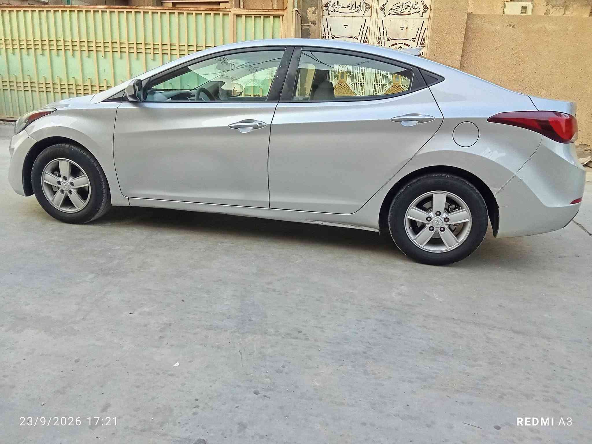 الانتر موديل 2016 امريكيه ايبل واحد 
بيه شبر بلكصه مال البنيد محرك 200 الجبير 
موصفات عاديه جهازه سياره كير محرك تبريد 
تخم تاير جديد رقم اربيل الجديد هزه جديده مكاني واسط النعمانيه السعر 108 وبيه مجال هاذه رقم الهاتف ***********

نص مكتوب في الصور:
- 23/9/2026 17:20 REDMI A3
- 23/9/2026 17:20
- REDMI A3
- 23/9/2026 17:21 REDMI A3
- 23/9/2026 17:21