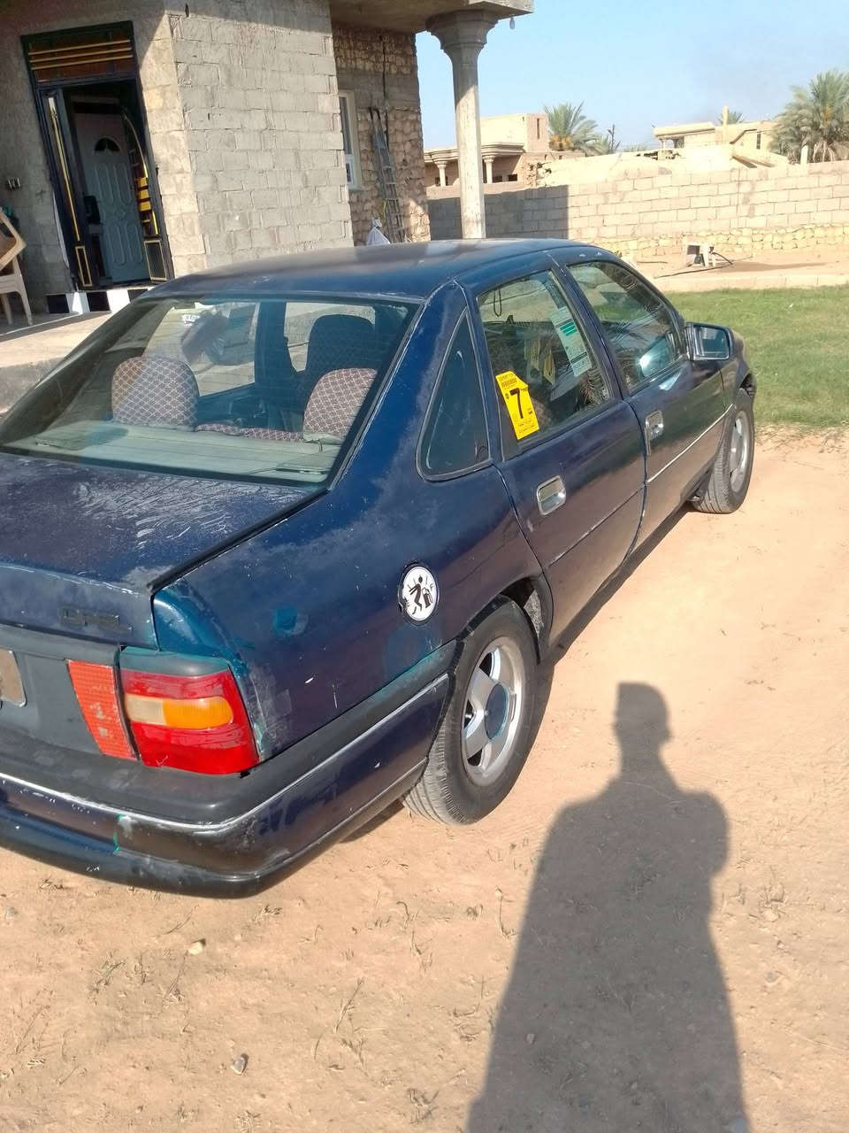 اوبل فكترة 92 محرك 200
گير ومحرك شرط جديد تخم تاير جديد باتري جديد يعوزه بطاين بس 
صدر نص عمر رقم ابيظ صاحبه موجود 
مامطلوبة ربع تريد وكالة تريد تحويل 
معروضة 26 ورقه وبيه مجال ترهم مراوس بحلال اعتذر من المدة
وتقصيد مايعجبك اعبر المنشول الرزق على الله 
رقم ***********@
