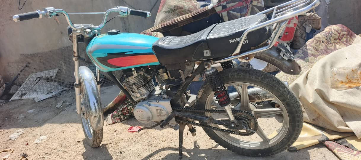 دراجه البيع اربعه كير نضيفه مال شغل بسعر مناسب الاتصال على الرقم مكلف بالنشر ***********
