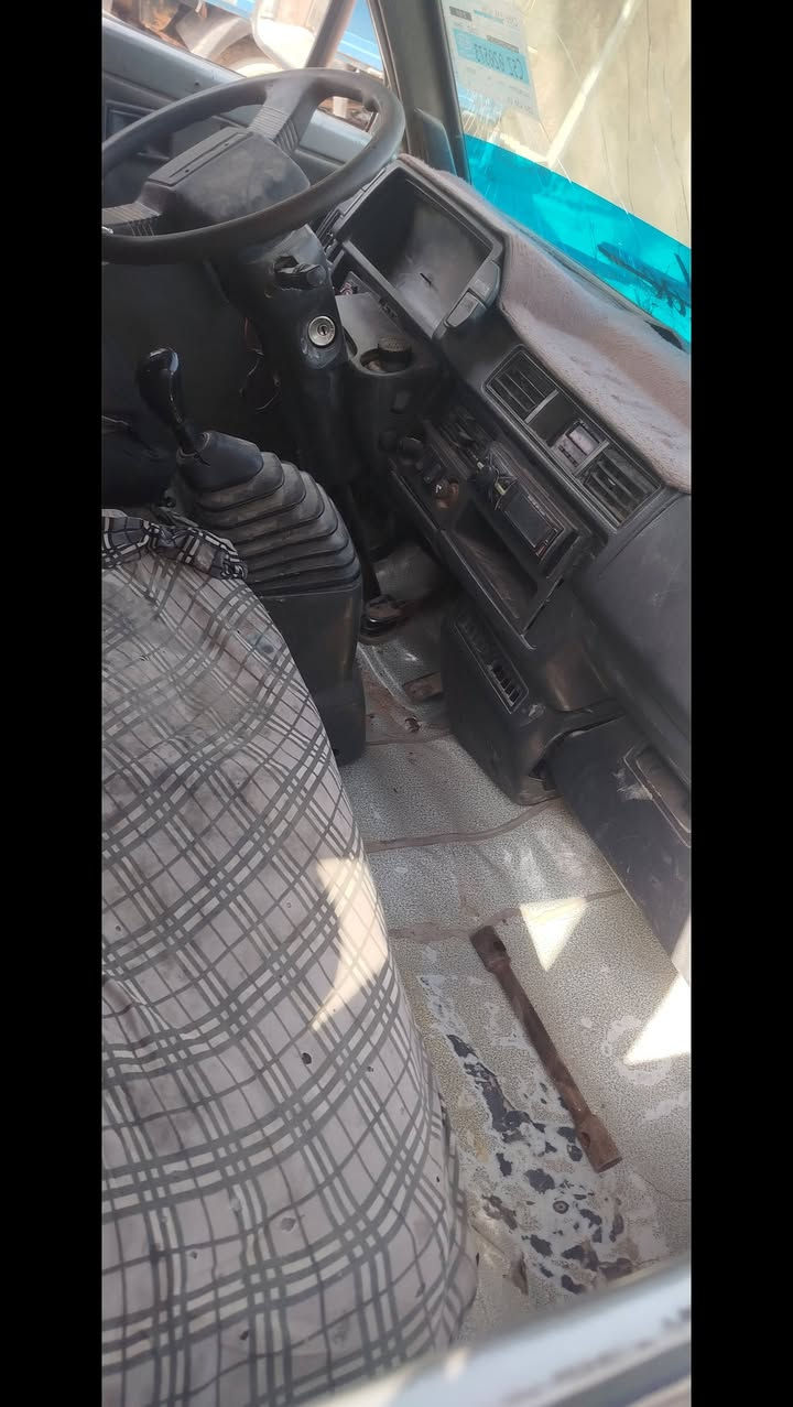 كيه بسته لبيع. سنويه بدل ضاع     تريد تحويل مالكه موجود. 
مكاني حله حي لعسكري مكينه اسم خيط بخار. سعر ١٧ ورقه.  شراي يتصل ***********
