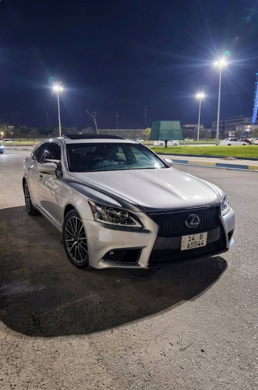 💥 لكزس LS 460💥 V8  بريك دبه وعنبار مو كهربائي 
تم تنزيل السعر لغرض الحاجه عندي عمليه الله شاهد لحد يكلي كسرت السياره   عمي بلاش سعرها سعر سوناتا مال جني السياره

 8 سلندر اكسل  موديل 2013 وارد امريكي غير مكفول بيها بنيد وجاملغ امامي مبدل ضربه بس بدون داخل  

موصفات فول 
1 _ لايتات داينمك 3 عدسات 
2_ مودات تحكم ستيرن صوت واتصال + HOLD
3_ نقطه عمياء 
4_ رادار وقوف حساسات 
5_ هيتر دركة ستيرن 
6_ خزن ميموري كشنات
7_ انظمة قياده 4 سبورت +سبورت بلاس + كونفورت + ايكو 
8_ كشنات 4 تدفئه تبريد 
9_ شفتر ستيرن كير 
10_ 4ويل درايف اوتو 
11_ جام فول اوتو 
12_ مشاش ماء  لايتات 
13_ جنطه اوتو شفط 
14_ ابواب شفط 
15_ دخول ذكي 
16_ مري قلاب مع انارة ترحيب 

 للأتصال    ***********
السعر 178  ورقه
