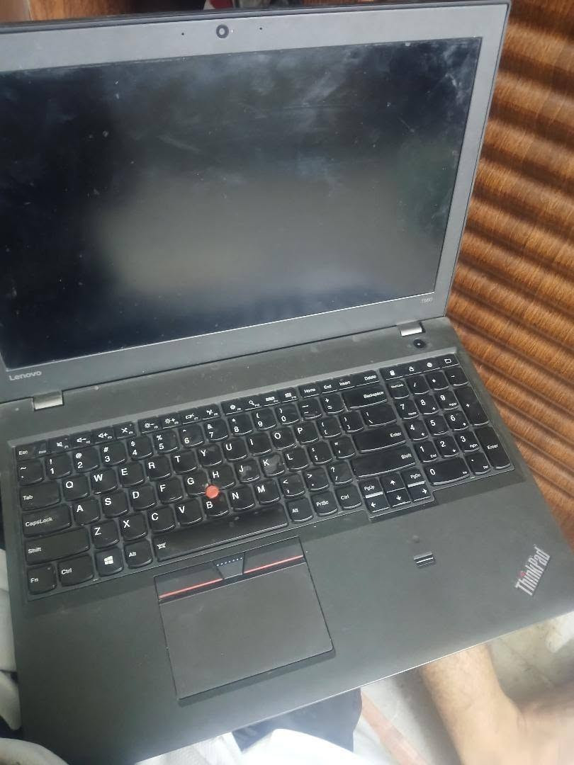 لينفو
الموصفات والجيل كله كبالكم شغال عوزه بس بطاريه 
سعر 120 مكان حله بكرلي واتساب ***********
