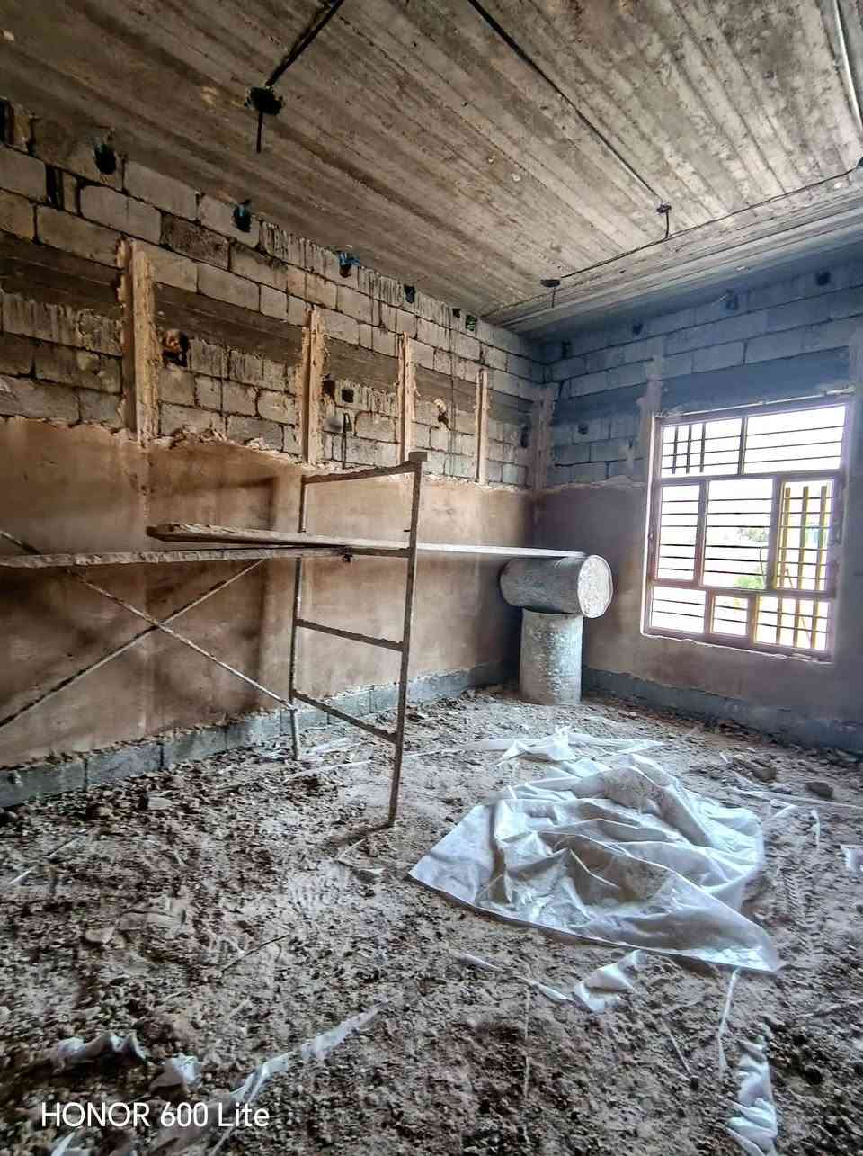 عرووض مميزه جدآ 🟡⬇️ قسط ونقد مقاولات
*********** واتساب عملنا فقط بغداد 
مقاولات عامه تسليم مفتاح وهيكل 
عمل درجه اولى ودرجه ثانيه 
المواصفات حسب طلب الزبون 
الاستفسار اتصال *********** واتساب

نص مكتوب في الصور:
- HONOR 600 Lite