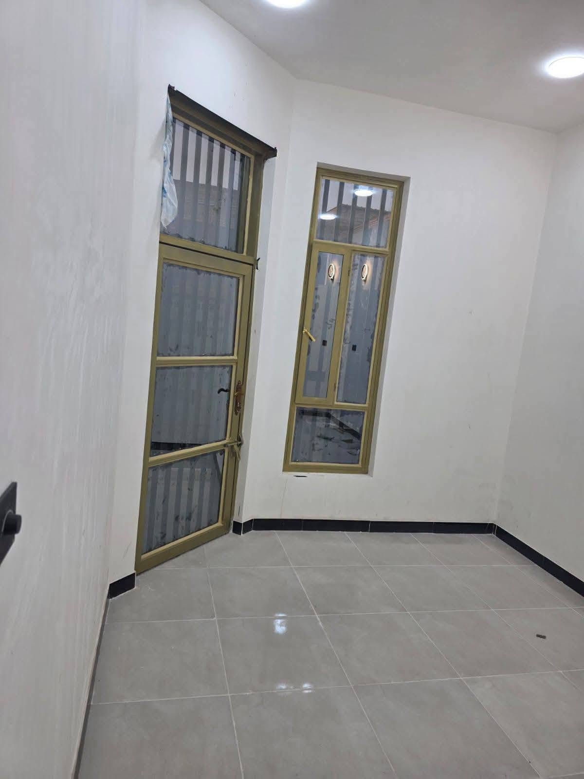 🏘️ داران للبيع
📏 مساحة الدار الواحد 100 متر + 100 متر

📍 العنوان حجي حسن الثانية (الجمعيات) ، قرب شارع 20

▪️ طابق واحد

🧱 كونكريت، بناء سنة 2026، حديثات، مامسكونات، شغل درجة أولى

🔸 الواجهة 5، النزال 20 

🌳 زراعي، سند 25 

🔹 خدمات كاملة

💰 السعر خاص أو الأتصال ع الرقم 

📞 ***********
