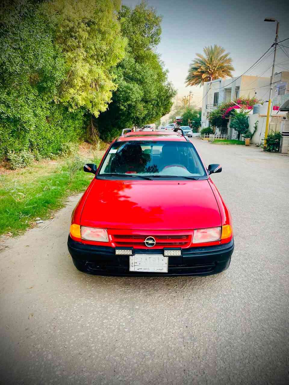 السلام عليكم
اوبل استره للبيع 

موديل 1996

سياراه جاهزه مابيها أي نقص 

دواخلها جدد كلشي بل داخل جديد 

كير أو مكينه خير من الله معنا الكلام اترايك البصره 

تخم تايرات جدد 

سياره مصبوغه جماليه 

مكاني بابل اجبله 

الاستفسار ***********
