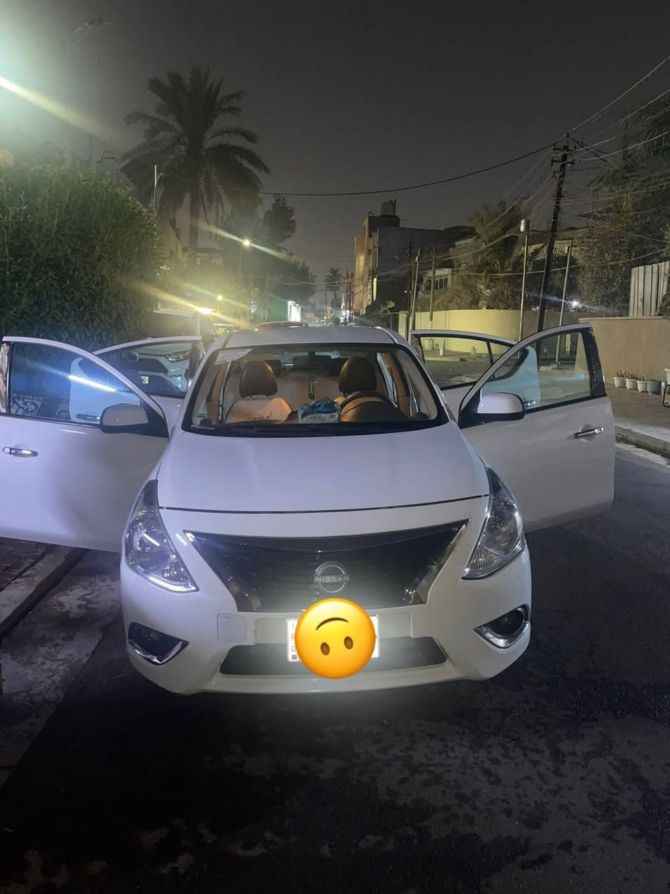 نيسان سني هندي موديل 24
ماشيه ٩٥ الف 
رقم بغداد بااسمي تحويل ثاني يوم 
مكفوله من كلشي 
*********** العنوان بغداد 
السعر ١٢٠ ورقه وبيه مجال بسيط
