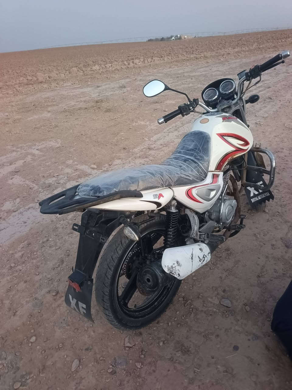 دراجه ساو للبيع السعر 900 وبيها مجال الموديل 19...***********
