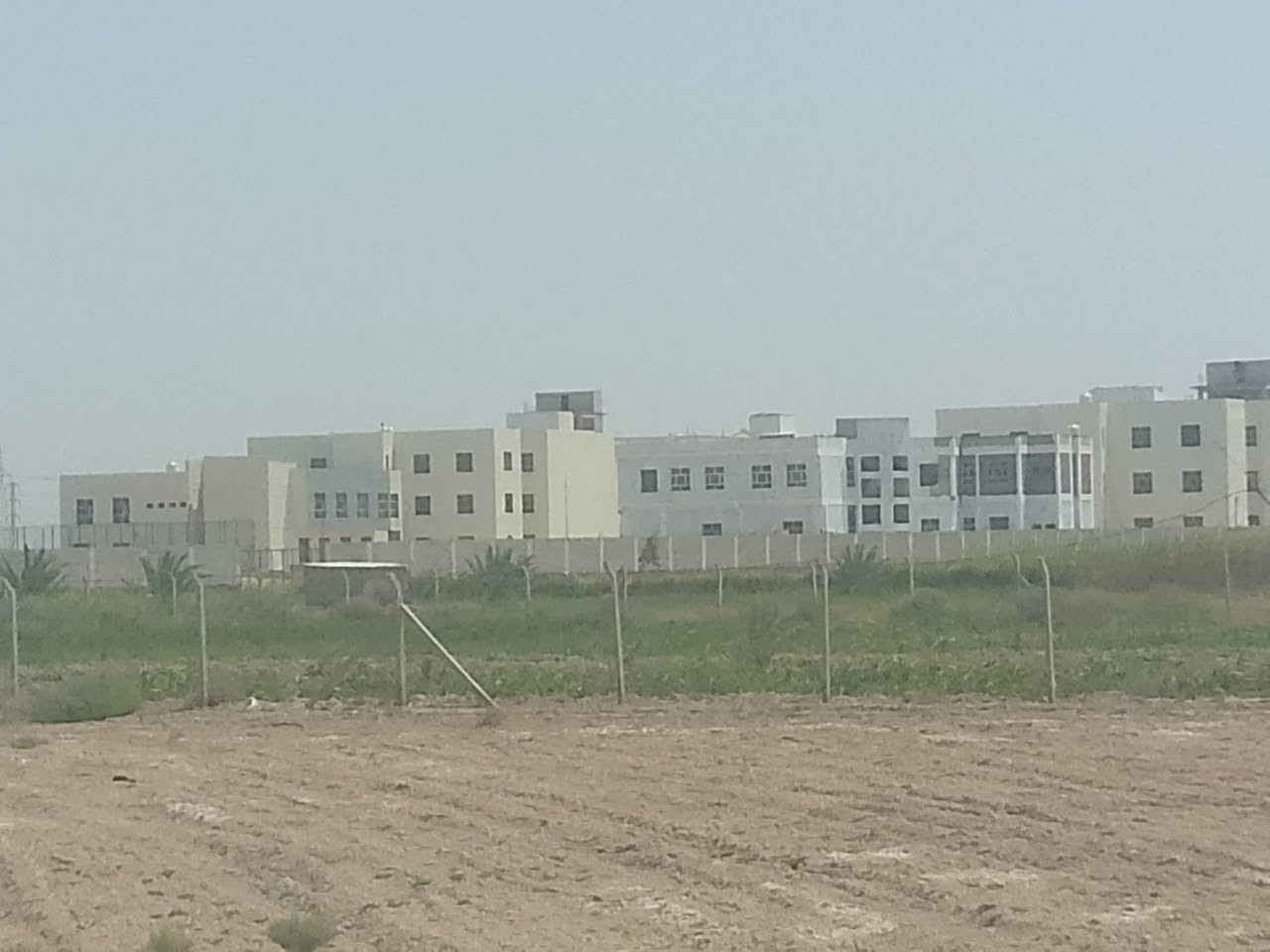 أرض زراعية  2دونم +2دونم  مجاوره جامعه أوما  تبعد عن شارع 300متر ماء وكهرباء متوفر 
***********
