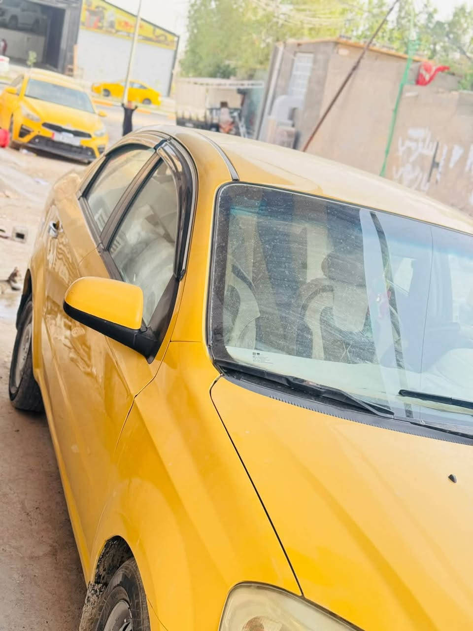 السلام عليكم أفيو للبيع مديل 2007 خليجي مكفوله كفاله عامه رقم نجف نكليزي بسمي مكينه حاويه قبل شهر شادهة كير تماتيك تحم تاير حداديه كير كلى كفاله مكاني نجف السعر 46 وبيها مجال بصيط السياره جاهزة من كل النواحي *********** 
***********
