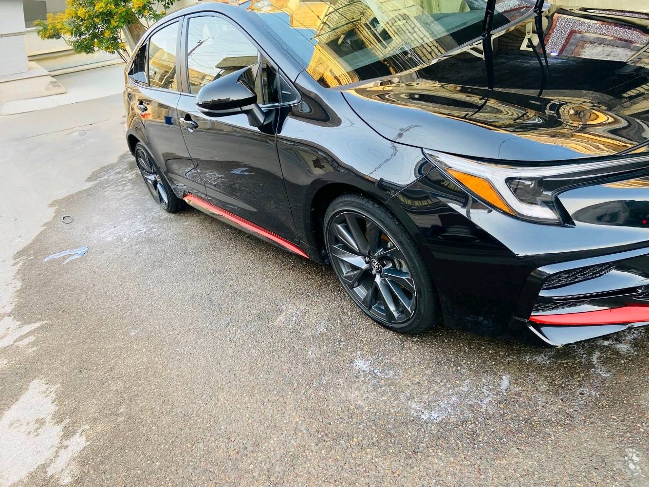 TOYOTA COROLLA  HYBRID SE 2023
تويوتا كورلا هايبرد 2023
المسافة المقطوعه  47 الف
اللون :- أسود ملكي ابو شذرة
الموديل 2023
المحرك 1800cc
الحادث : فقط بنيد مبدل وجاملغ
            👇👇👇
 كرستال ثلاث حركات 
شاشة كبيره انفكيشن. 
رادار امامي 
 مانع تصادم
تصحيح مسار
مانع انزلاق
تحديد مسرب .
نقطة عمياء .
مثبت سرعة
هاند بريك كهربائي 
كاميرا خلفيه
كراسي مخمل 
بصمه أبواب
بصمه تشغيل
تحكم ستيران
اضويه اماميه زنون LED
كشافات ضبابي LED 
اضويه خلفيه LED
حساسات خلفيه 
نظام GPS+ خرائط 
3 انظمة قياده Sport /ECO / Normal
كندشن مركزي امامي  
بلوتوث 
مدخل AUX + USB
السيارة احلى من الصور  
العنوان 
السعر : 160 وبي مجال