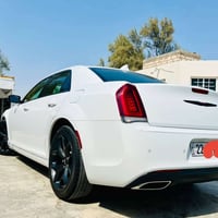 كرايسلر C300 S • ٢٠٢٣ • ٦٣٠٠٠ ميل