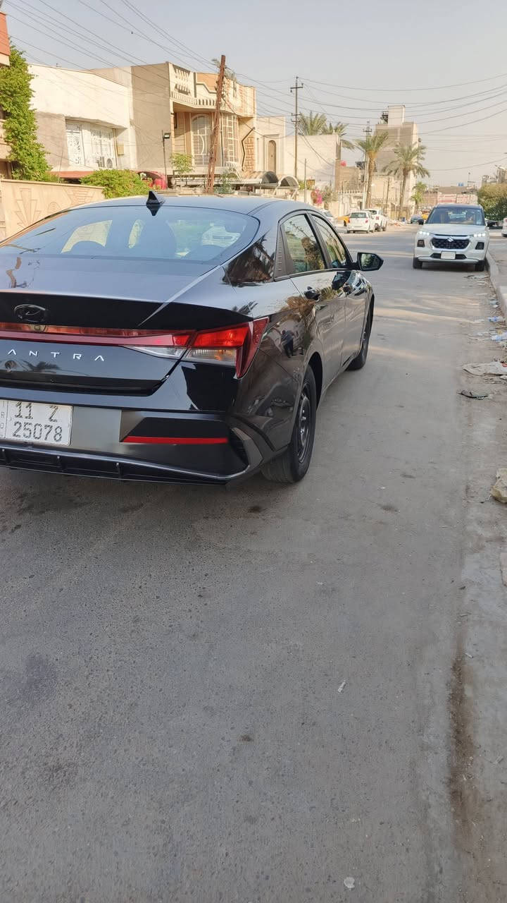 السلام عليكم للبيع النترا ٢٠٢٣ امريكي صور الحادث بلمنشور سياره بدون داخل فول عده الفتحه بصمه تشغيل عن بعد صندوك ذكي كشنات جلد وتتفأه بلكشن رادار تحديتد مسار توقف ذاتي هندبريك بصمه قياده اليه شاشه جبيرع متصله شاشه اعطال وهواي بيه موصفات بعد السعر١٢٤ وبيه مجال بصيط للستفسار*********** بغداد الطالبيه

نص مكتوب في الصور:
- 2 / 12
- 1 / 12
