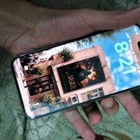 ايفون 15 برو ماكس ذاكره 256 عربي شرق اوسط زلغ مابي لون تيتانيوم  بطاري...