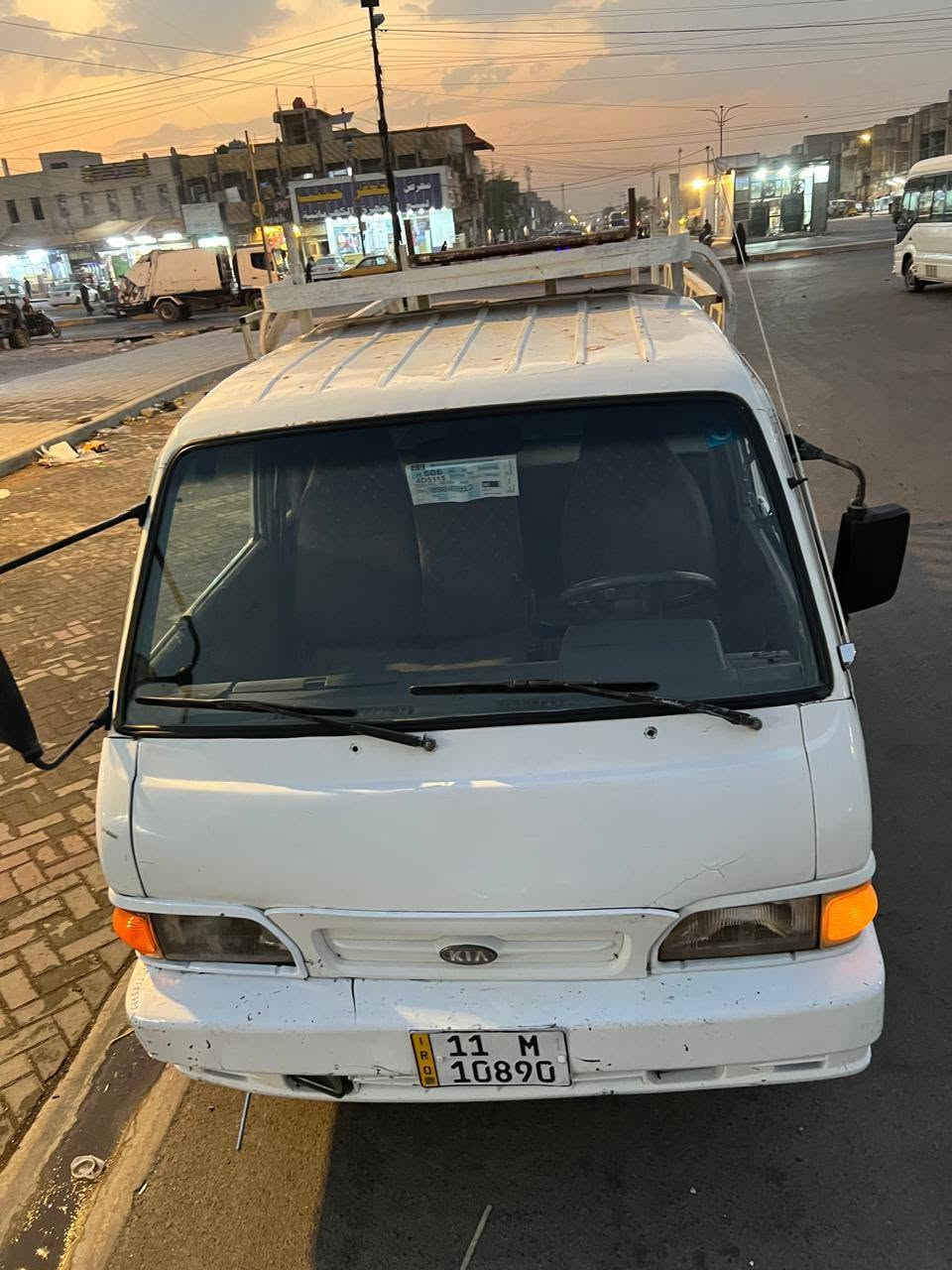 سلام عليكم بنكو موديل 94رقم نكليزي بغداد بسمي مصفره غرامه و ضربه هزه جديده مكينه و كير و كسل جدد تخم تاير شاصي جديد مكفول و رقم شاصي دك شعار ترايك وين ما يعجبك كبل ل شارع مال شغل سياره مكاني بغداد مدينه الصدر شارع جوادر سعر 42 رقم الهاتف ***********
