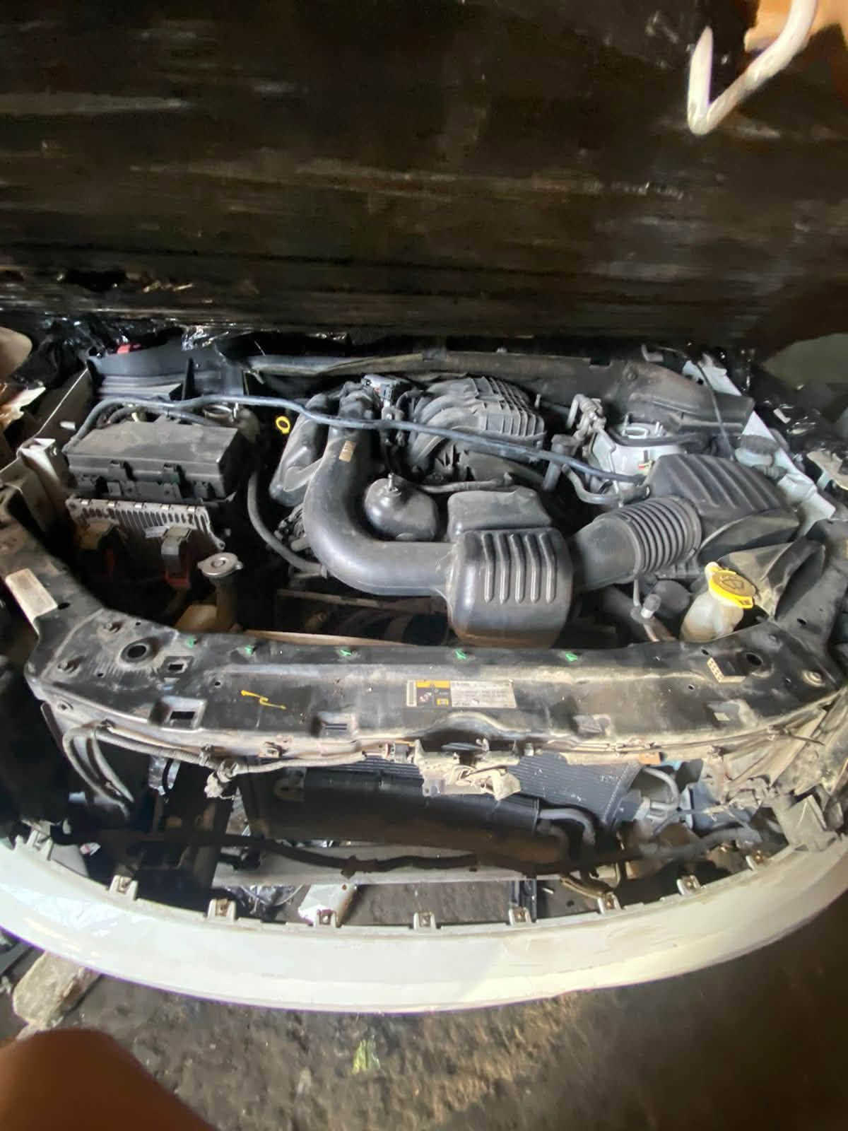 من رخصة مدير الكروب المحترم 
              🚘 المنصوري🚘 
للادوات الاحتياطيه التفصيخ الامريكي🚙
🚗 شوفر ليت 🚗 GMC 🚗 Jeep
( اكاديا - تيران - ماليبو - Jeep رنكد - Jeep كومباس - Jeep  شيروكي - شوفر ليت ترفلص - شوفرليت امباله- شوفرليت كونكس)
العنوان : بغداد - ساحه الطيران  - مدخل شيخ عمر  - الفرع الاول على اليمين
يوجد لدينا خدمه توصيل جميع محافظات العراق 🚖🚕🚗🛻
للاتصال على الرقم ***********
 (او مراسله الصفحه)
#الجميع

نص مكتوب في الصور:
- المنصوري Al Mansouri GMC CHEVROLET Jeep لتجارة الدوات الاحتياطية للسيارات الامريكية مالبيو / امبالا / ترافيرس / كوينكس / كروز / تيران / اكاديا / جيب لاريدو / جيب كومباس / جيب رانكد *********** جودة أصلية ضمان وثقة توصيل سريع لكافة المناطق خبرة واحتراف خدمتكم شرف لنا
